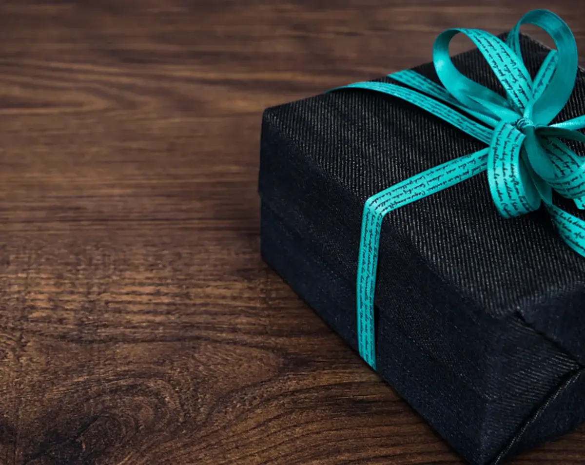 подарок брату