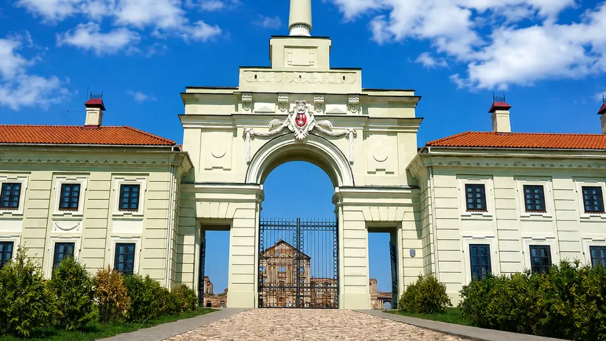 Ружанский дворцовый комплекс