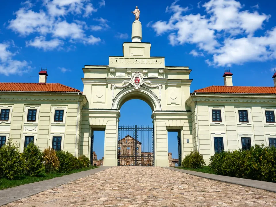 Ружанский дворцовый комплекс